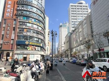 五华南屏街片区862.7m²商铺出售，参考报价：610万元