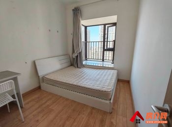 「昆明」官渡万科翡翠滨江一期,3室2厅房子出租(合租)，租金