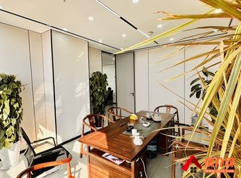 「昆明」昆百大国际派办公楼 >180m²写字楼出租，参