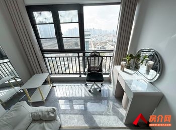 官渡龙湖天璞A2地块，1室1厅房子出租(合租)，租金每月69