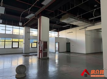 昆明官渡长水机场550m²厂房出租，参考报价：7700元/月