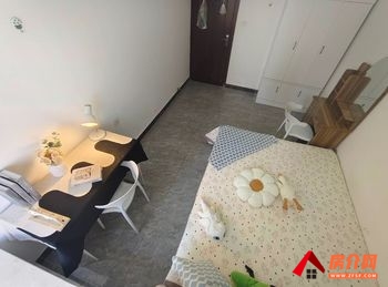 官渡万科魅力之城(一期)，2室1厅房子出租(合租)，租金每月