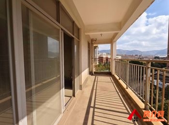 呈贡天水嘉园，4室2厅二手房出售,报价：80万元