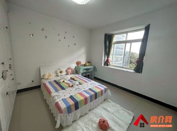 西山李家场新村，3室2厅房子出租(合租)，租金每月600元