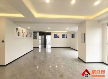 坤骏大厦 >272m²写字楼出租，参考报价：4896元