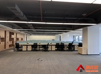 「昆明」金地中心 >504.94m²写字楼出租，参考报