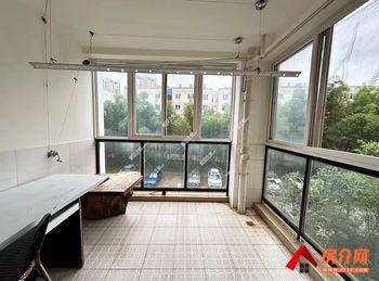 昆明西山佳湖花园 3室2厅房子出租(整租)，租金每月2300