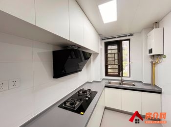 光明璟宸苑小区房屋出售，呈贡光明璟宸苑，3室2厅，报价：82