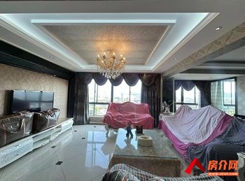 官渡水木清华，4室2厅二手房出售,报价：170万元