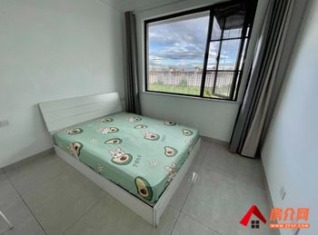 昆明西山华夏四季泰璟苑 3室1厅房子出租(合租)，租金每月5