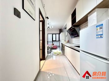 「昆明」官渡龙湖天第,1室1厅房子出租(整租)，租金每月15