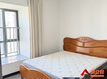 西山海畔湾鸣凤苑，3室2厅房子出租(整租)，租金每月1500