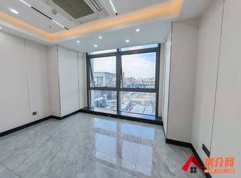 螺蛳湾中心 >260.17m²写字楼出租，参考报价：面