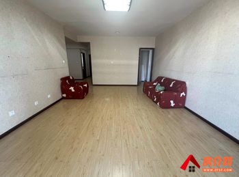 昆明盘龙彩云间花园 3室2厅二手房出售,报价：130万元