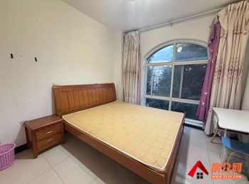 五环锋尚小区房屋出租，官渡五环锋尚，1室2厅房子出租(整租)