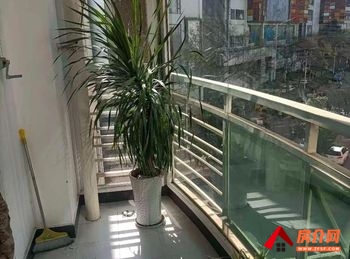 五华江东小康城,3室2厅房子出租(整租),租金每月1600元