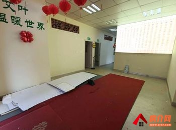 官渡吴井路320m²商铺出租，参考报价：面议