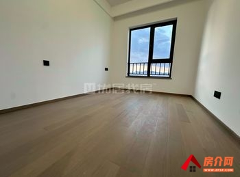 盘龙中海汇德里,3室2厅二手房出售,报价:188万元 盘龙中海汇德里,3室2厅二手房出售,报价:188万元