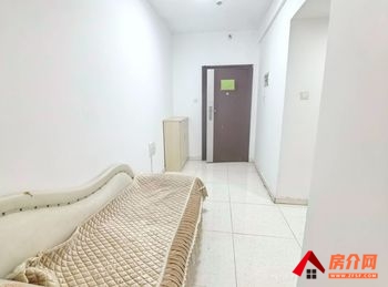 官渡上海沙龙(3期)，1室1厅房子出租(整租)，租金每月950元