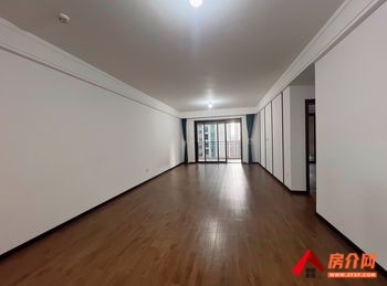 「昆明」五华融创春风十里御风苑,4室2厅房子出租(整租)，租金每月2800元