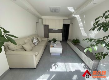 五华兴华街59号附1号小区，3室2厅二手房出售,报价：96万元