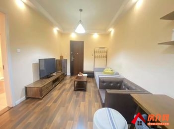 盘龙鑫世界，1室1厅二手房出售,报价：54万元