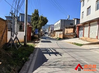 昆明盘龙茨坝2200m²商铺出售，参考报价：248万元