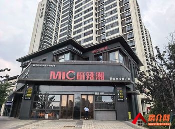 官渡巫家坝300m²商铺出售，参考报价：200万元