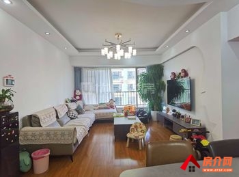 天骄北麓(北区)小区房屋出售，昆明五华天骄北麓(北区) 4室2厅，报价：72万元