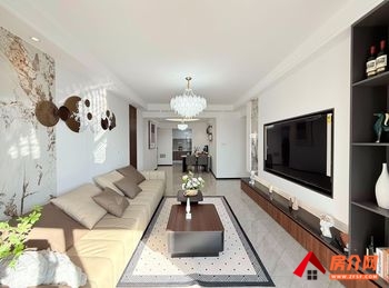 溪畔丽景小区房屋出售，盘龙溪畔丽景，4室2厅，报价：113万元