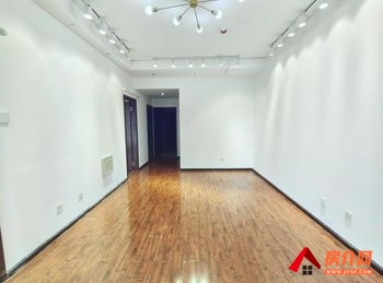 欣都龙城写字楼 >69m²写字楼出售，参考报价：39万元