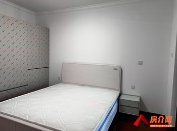 「昆明」官渡海伦国际洛林区,2室2厅房子出租(整租)，租金每月1899元