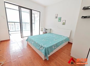 昆明五华融创春风十里云翥苑 3室2厅房子出租(合租)，租金每月600元