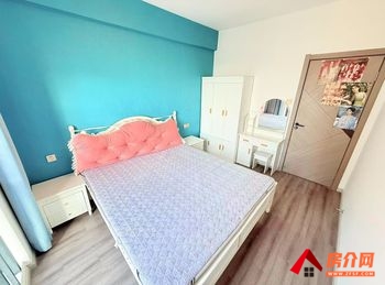 官渡中豪悦城花园,2室2厅房子出租(合租),租金每月700元