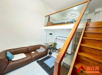 「昆明」官渡绿地巫家坝壹号(商住楼),1室1厅房子出租(整租),租金每月1500元 「昆明」官渡绿地巫家坝壹号(商住楼),1室1厅房子出租(整租),租金每月1500元