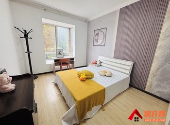 「昆明」西山海康温泉花园,3室2厅房子出租(合租)，租金每月650元