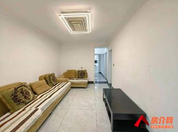 盘龙新迎小区南区南组团，3室1厅房子出租(整租)，租金每月1800元