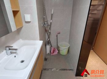 五华和悦铭著,1室1厅房子出租(整租),租金每月1300元