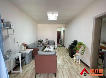 五华报国街4号小区，1室1厅二手房出售,报价：35万元