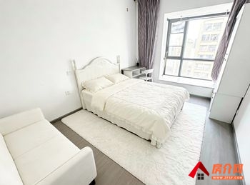 昆明盘龙万宏国际(1期) 2室1厅房子出租(合租)，租金每月650元