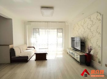 呈贡花香满径，3室2厅房子出租(整租)，租金每月1800元