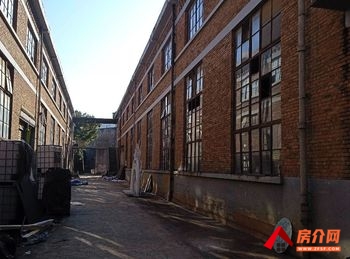 盘龙茨坝2056m²厂房出租，参考报价：面议