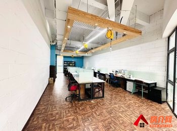 七彩云南第壹城(办公) >10m²写字楼出租，参考报价：500元/月