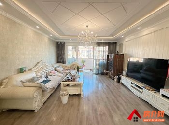 昆明官渡世纪城傲春苑 5室2厅二手房出售,报价:199万元 昆明官渡世纪城傲春苑 5室2厅二手房出售,报价:199万元