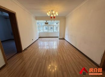 盘龙新迎小区南区南组团，3室2厅二手房出售,报价：66万元