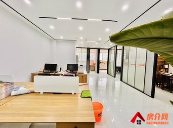 世博大厦 >163m²写字楼出租，参考报价：4075元/月